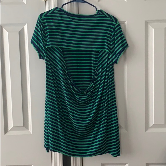 BCBG open back high/low t-shirt - Picture 4 of 4